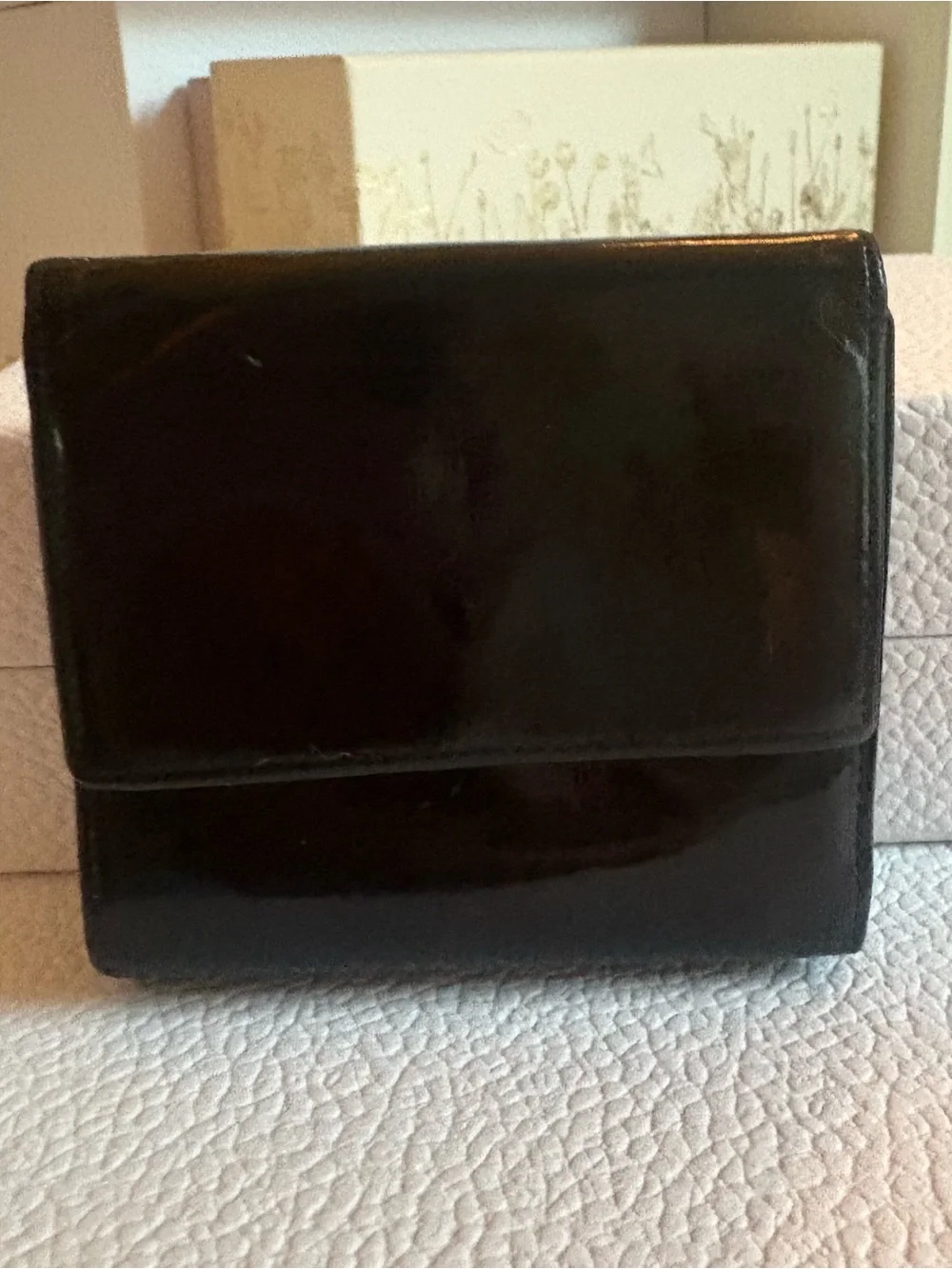 CHANEL compact card